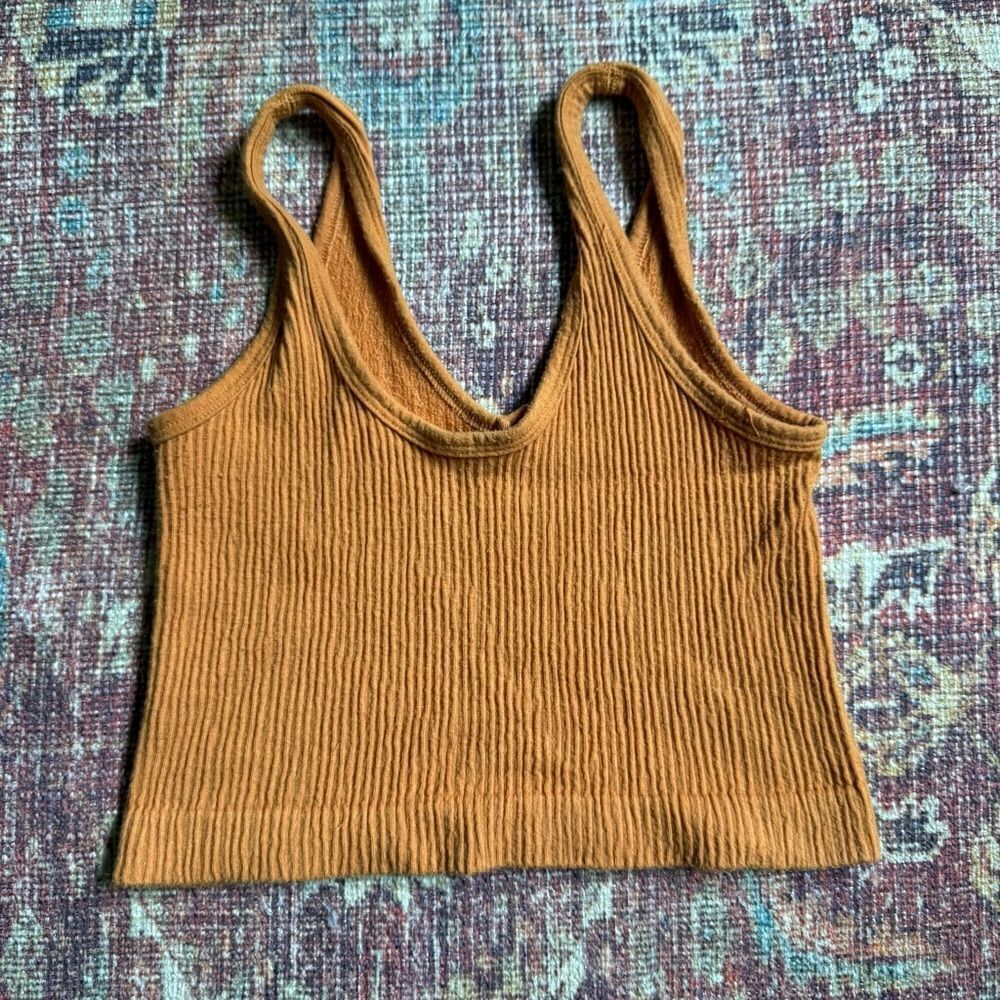 Out From Under Women’s Medium Ribbed Mustard Cropped Tank Top Bralette - Picture 6 of 7